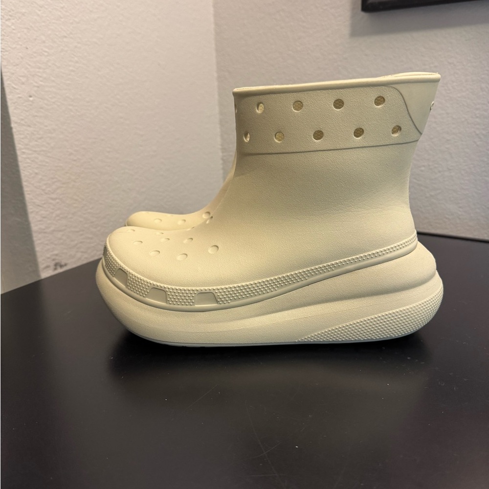 Crocs Classic Bone Waterproof Crush Rain Boots